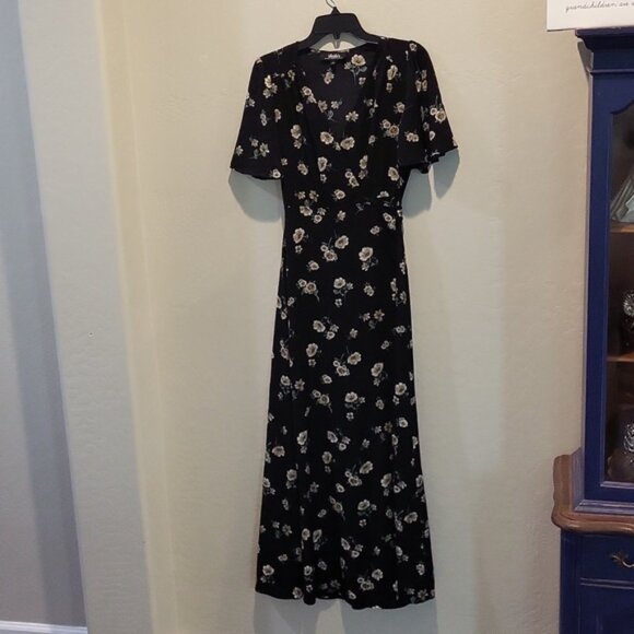 Lulus Italian Garden Black Floral Print Wrap Dress Ties at Back or Side Size S - Picture 8 of 12